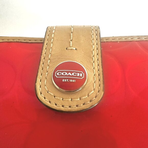 New Coach Wallet Small Red Embossed Shiny Snap Zip Around Women’s ID Bills Coins - Picture 2 of 10